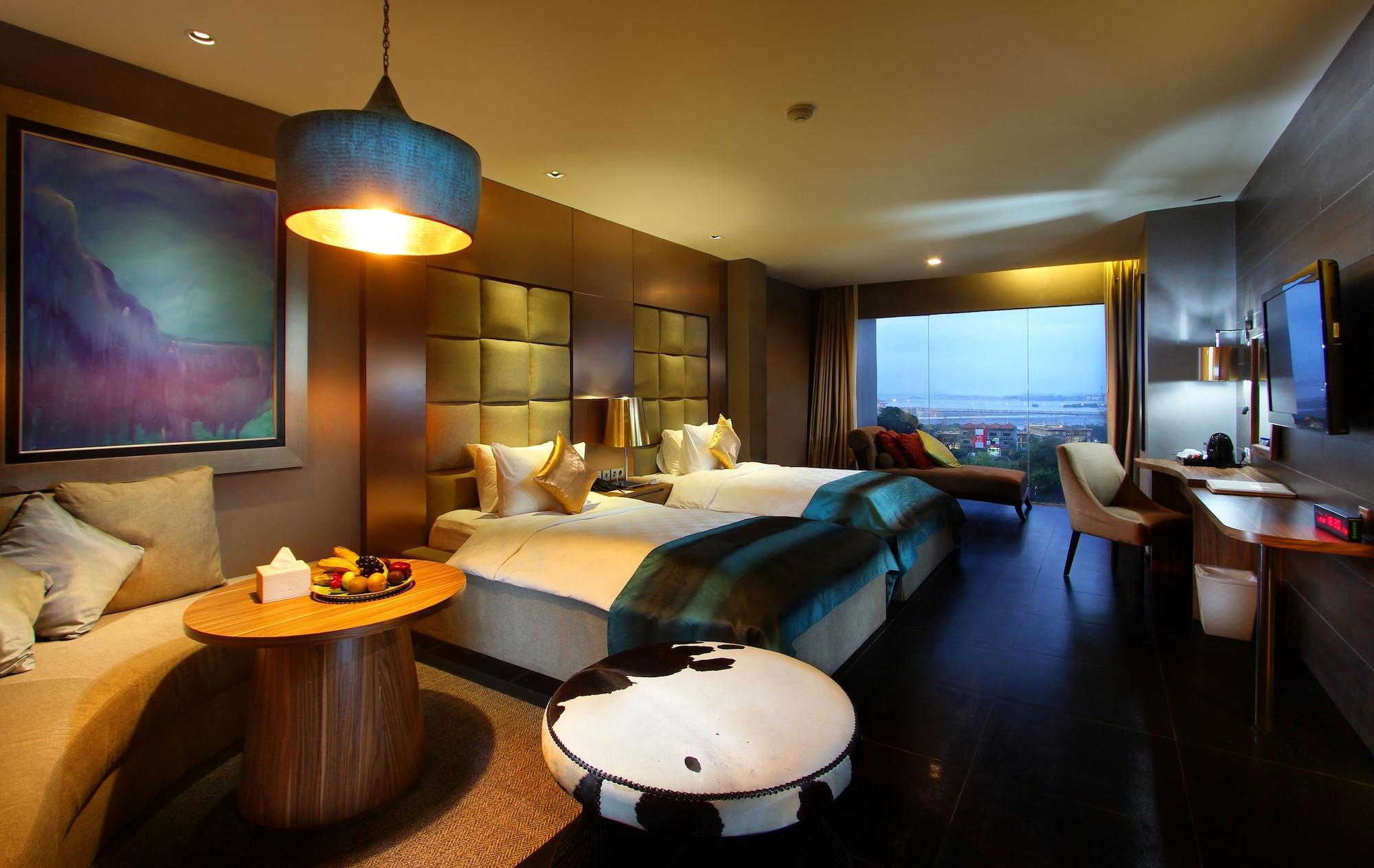 Amaroossa Bali Hotel 4*